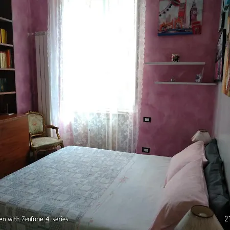 Vivi - Casa Vacanze * Савона