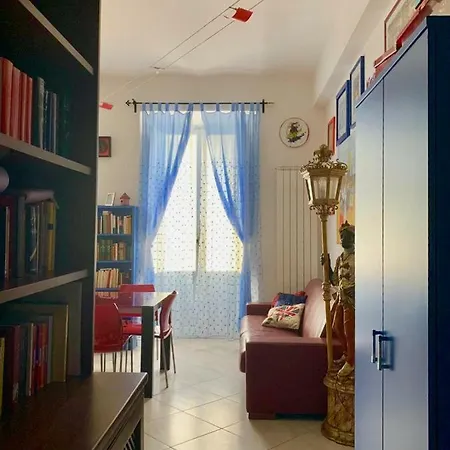 Vivi - Casa Vacanze Апартаменты Савона