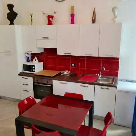 Vivi - Casa Vacanze Апартаменты *